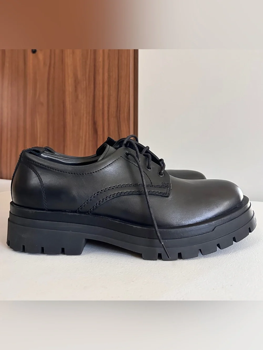 Zara classic black